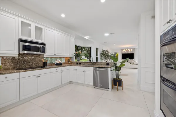 $2,099,000 | 6006 Pinewood Avenue, Parkland, FL 33067