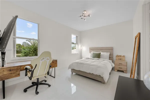 $2,099,000 | 6006 Pinewood Avenue, Parkland, FL 33067