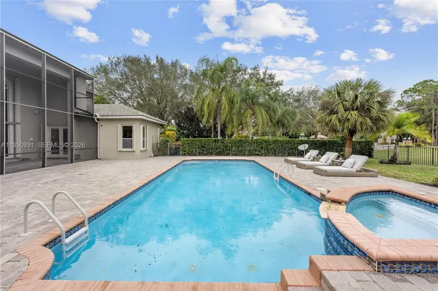 $2,250,000 | 6006 Pinewood Avenue, Parkland, FL 33067