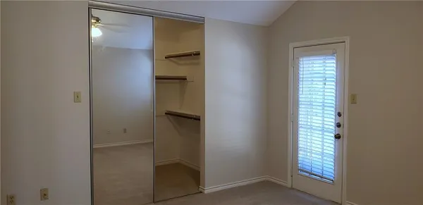 $1,800 | 808 David Curry Drive, Round Rock, TX 78664