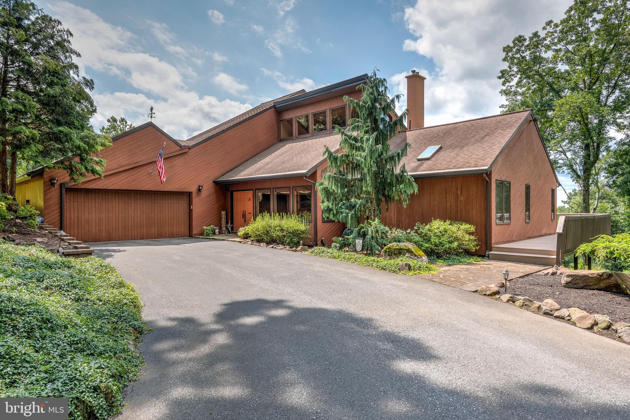 939 Cola Road Middletown, PA 17057 - Photo 2 of 65 Gallery Image 2