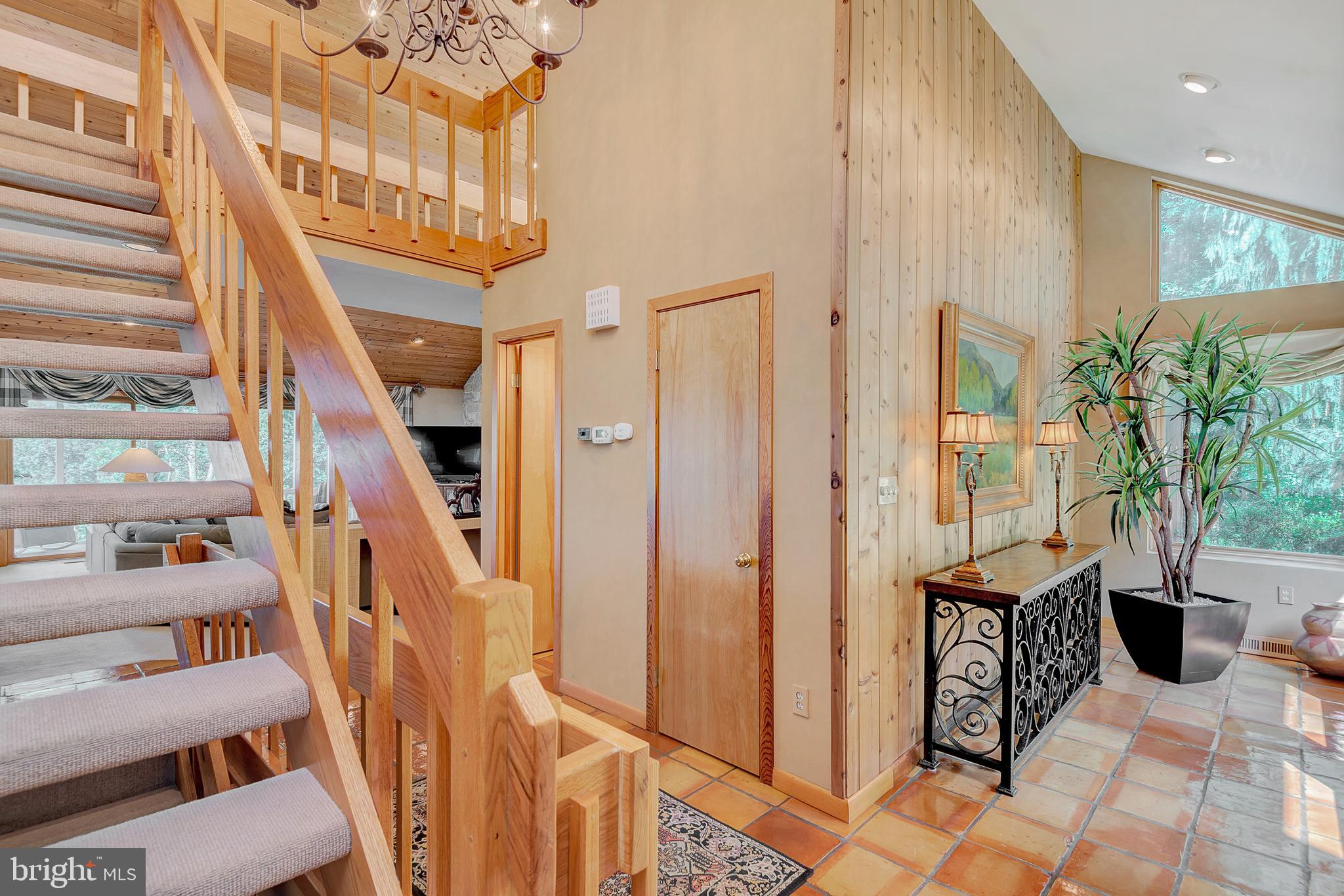 939 Cola Road Middletown, PA 17057 - Photo 4 of 65 Gallery Image 4