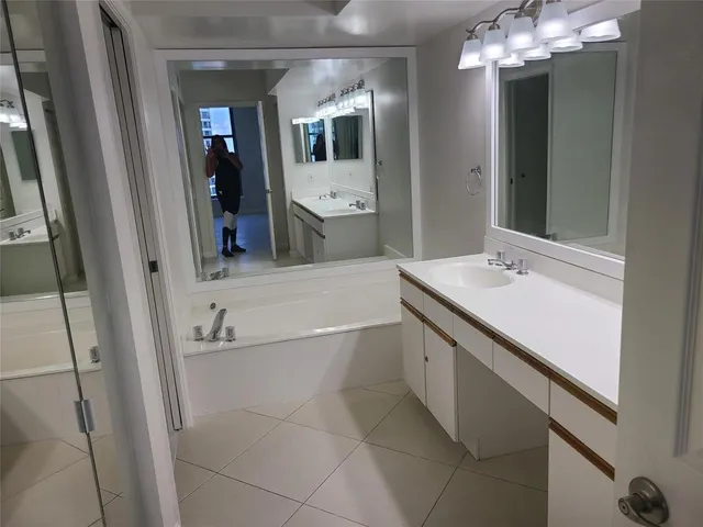 $3,100 | 3530 Mystic Pointe Drive, Unit 2707, Aventura, FL 33180