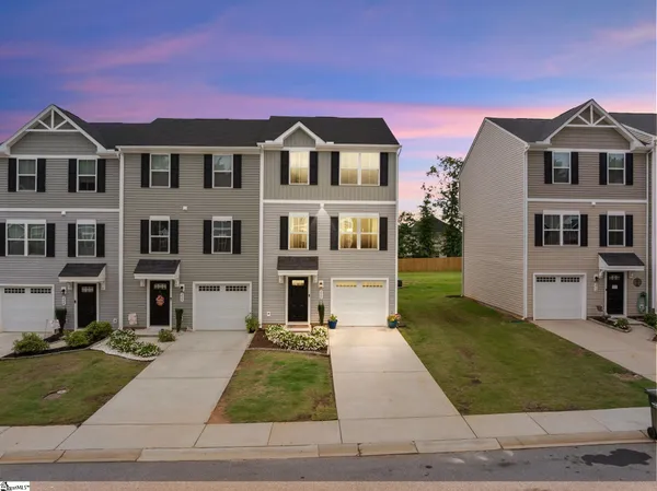 $223,900 | 220 Brooklane Court, Easley, SC 29642