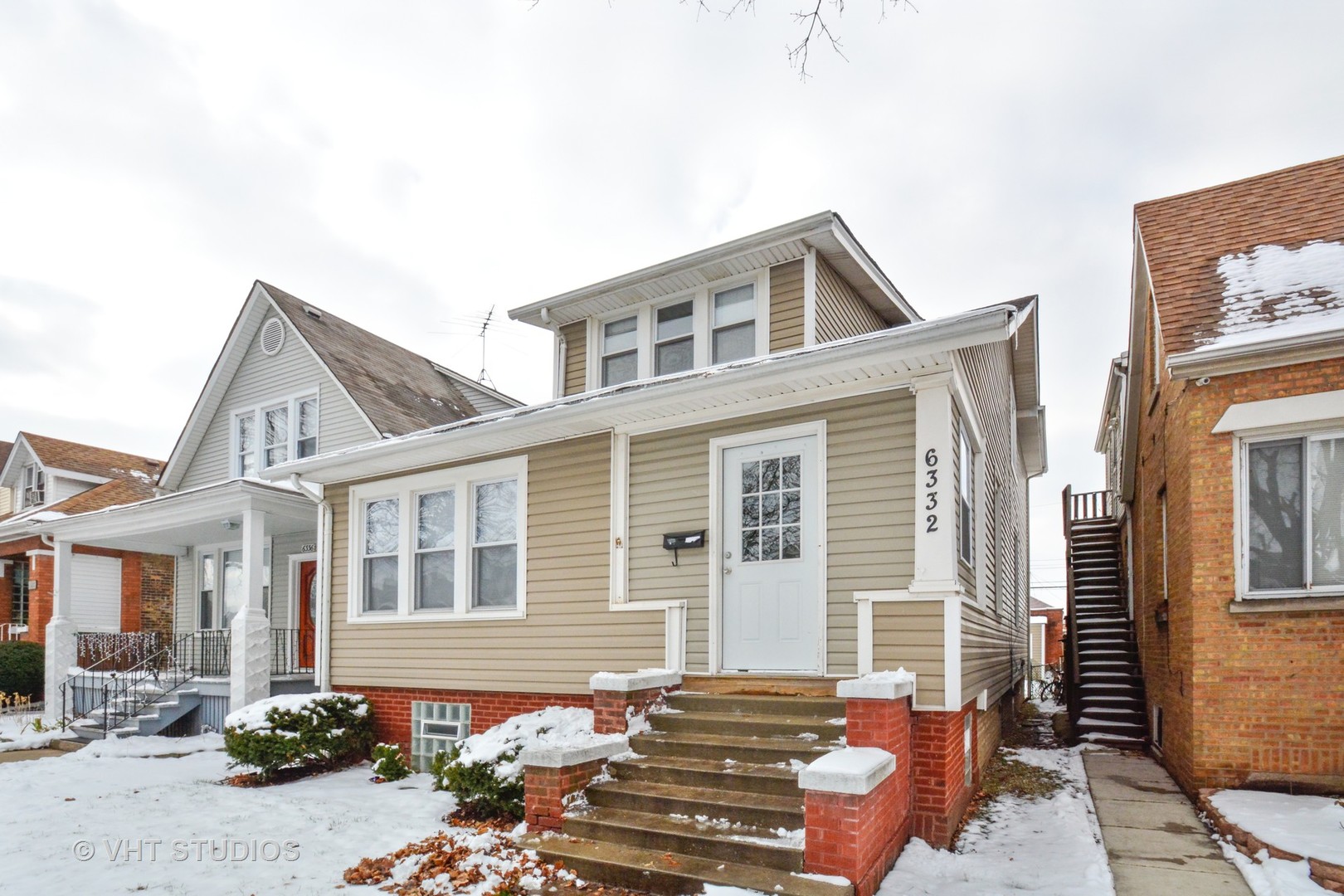 6332 South Kolin Avenue Chicago, IL 60629 - Photo 1 of 10