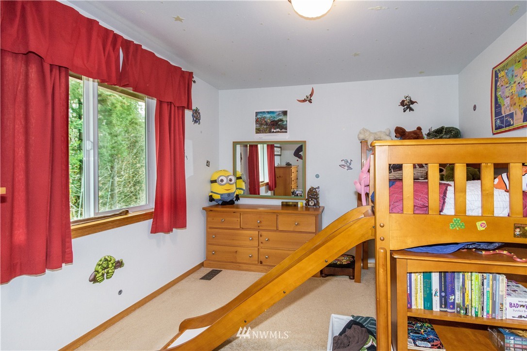 5312 Northeast 11th Court Renton, WA 98059 - Photo 16 of 19 Gallery Image 16