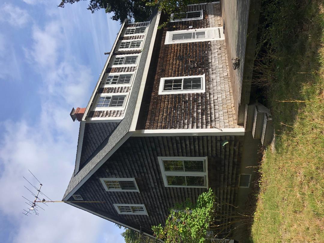 86 Menemsha Cross Road Chilmark, MA 02535 - Photo 3 of 23 a view of a building