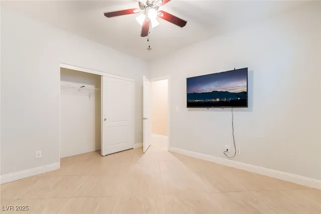 $2,950 | 11244 Fort Reading Street, Las Vegas, NV 89179