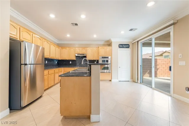 $2,950 | 11244 Fort Reading Street, Las Vegas, NV 89179