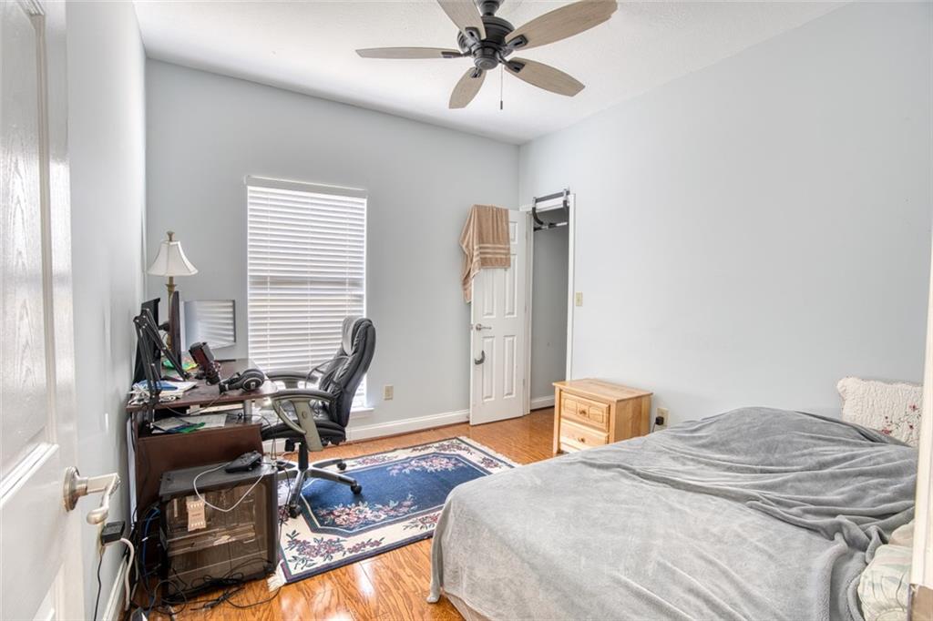 441 Weaver Road Moultrie, GA 31768 - Photo 20 of 48 a bedroom with bed and a window