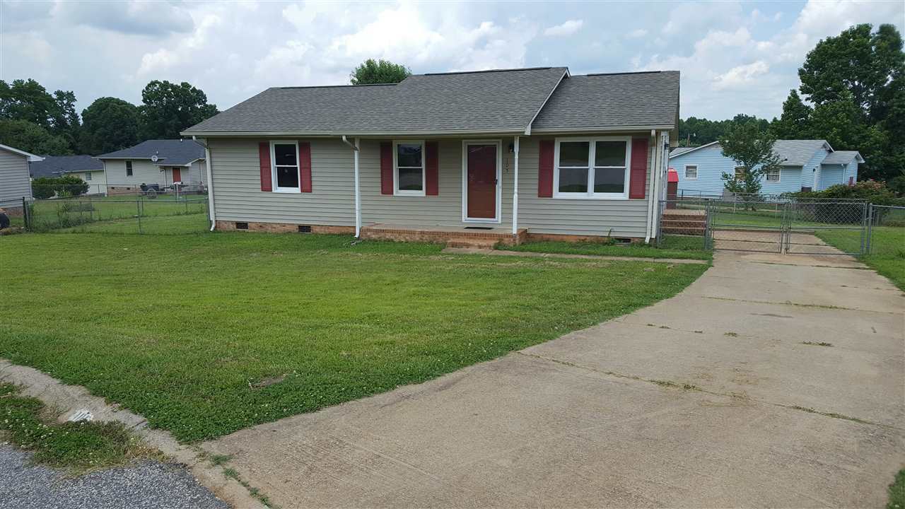 105 Etna Court Inman, SC 29349 - Photo 1 of 12 Gallery Image 1