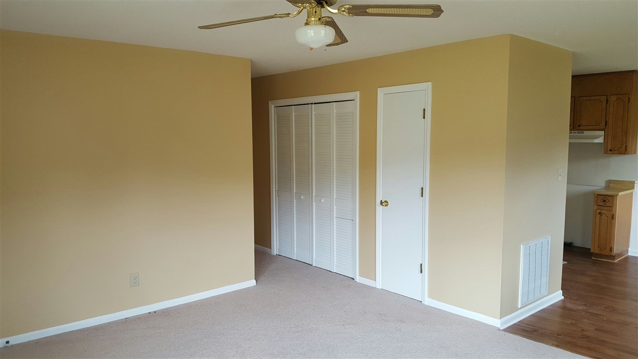 105 Etna Court Inman, SC 29349 - Photo 4 of 12 Gallery Image 4