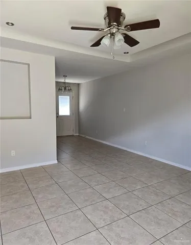 $975 | 2204 Taxco Court, Unit 2, Edinburg, TX 78542