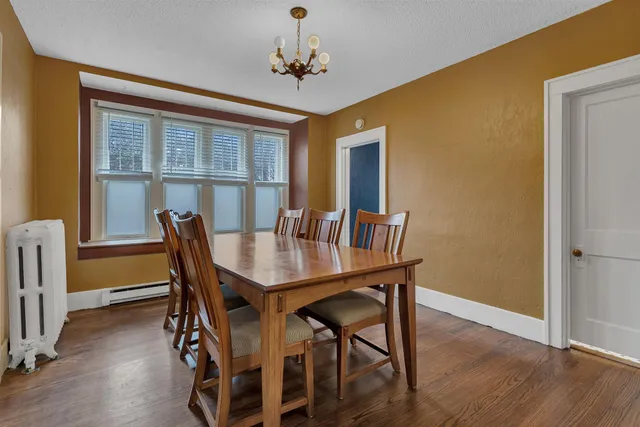 $229,900 | 117 Main Street North, New London, MN 56273