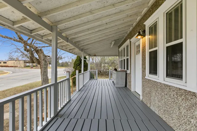 $229,900 | 117 Main Street North, New London, MN 56273