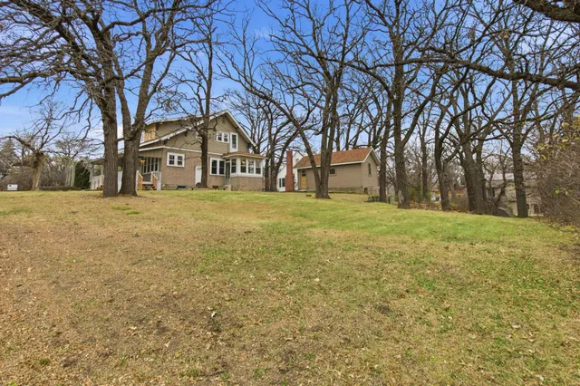 $229,900 | 117 Main Street North, New London, MN 56273