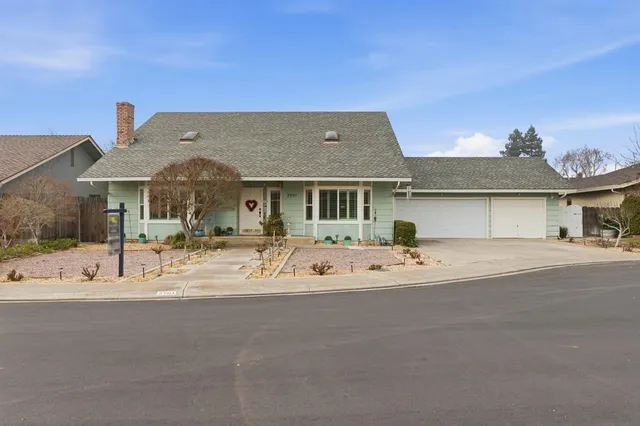 $605,000 | 3901 Haverhill Court, Modesto, CA 95356