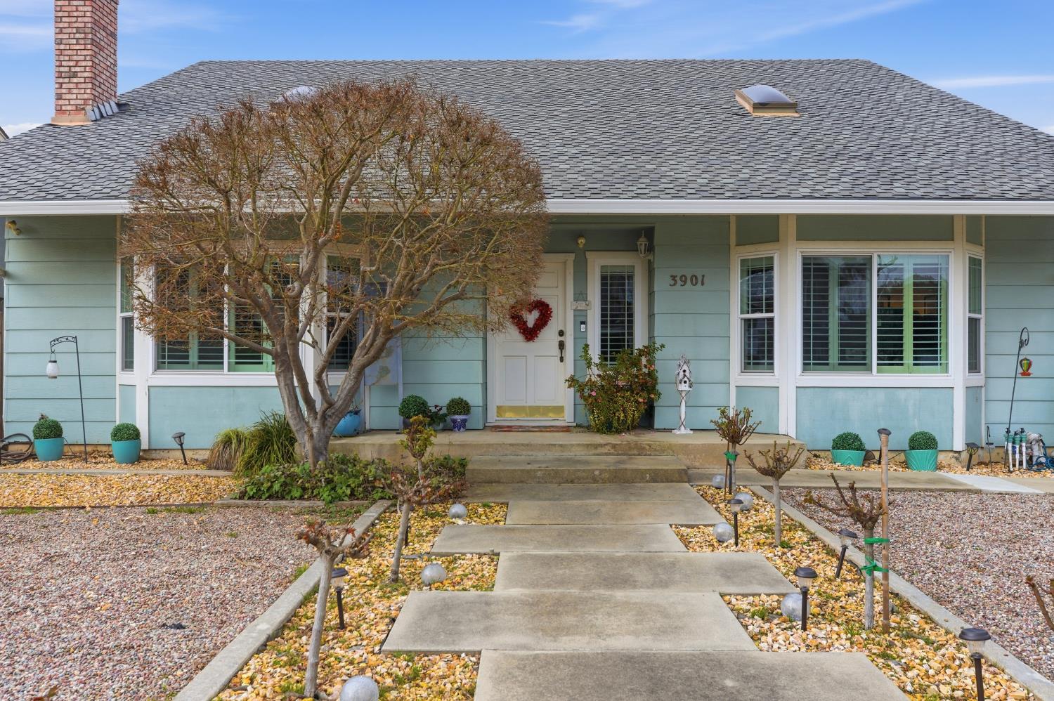 3901 Haverhill Court Modesto, CA 95356 - Photo 4 of 32