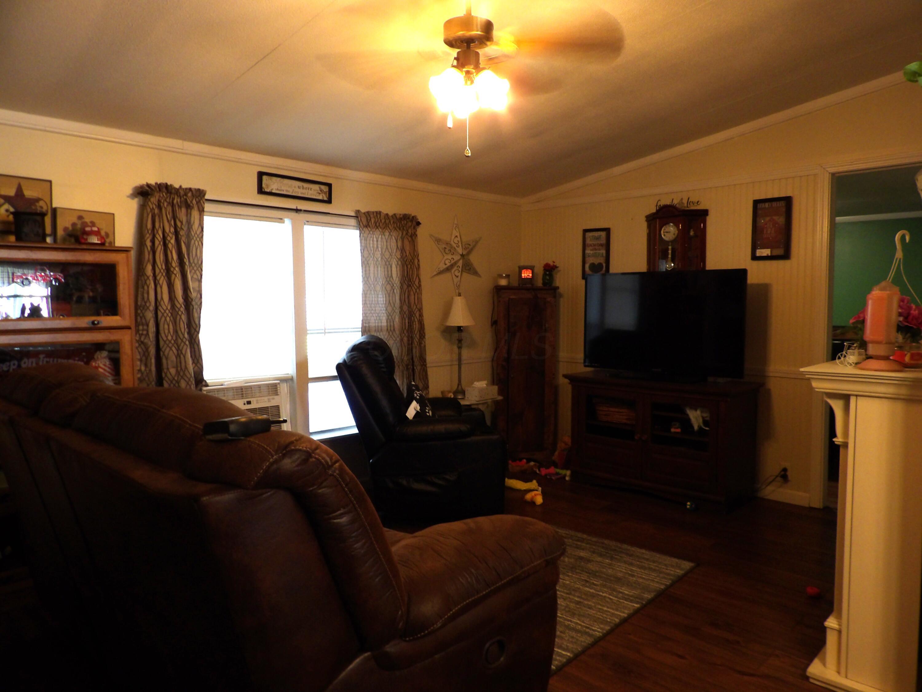 2445 Columbus-Lancaster Road Northwest, Unit LOT 30 Lancaster, OH 43130 - Photo 15 of 26 104_2219