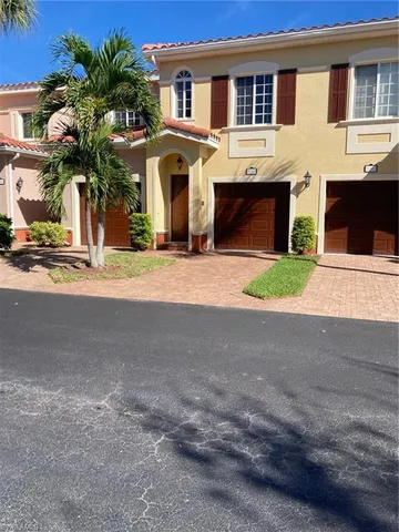 $3,700 | 20321 Estero Gardens Circle, Unit 203, Estero, FL 33928