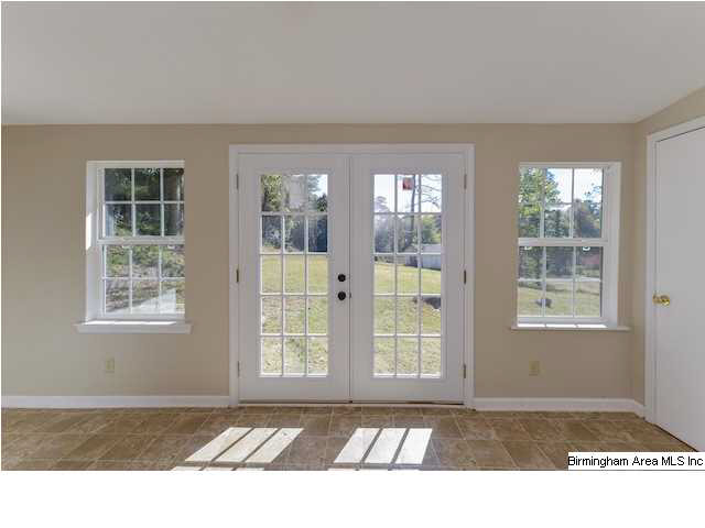 1669 Shannon Road Bessemer, AL 35022 - Photo 13 of 31
