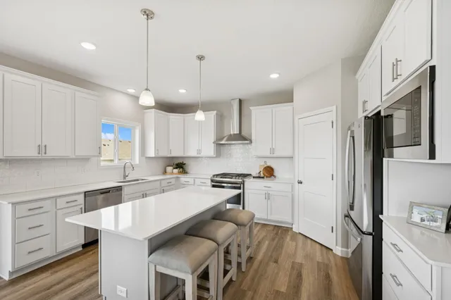 $539,900 | 1489 Raccoon Lane, New Richmond, WI 54017