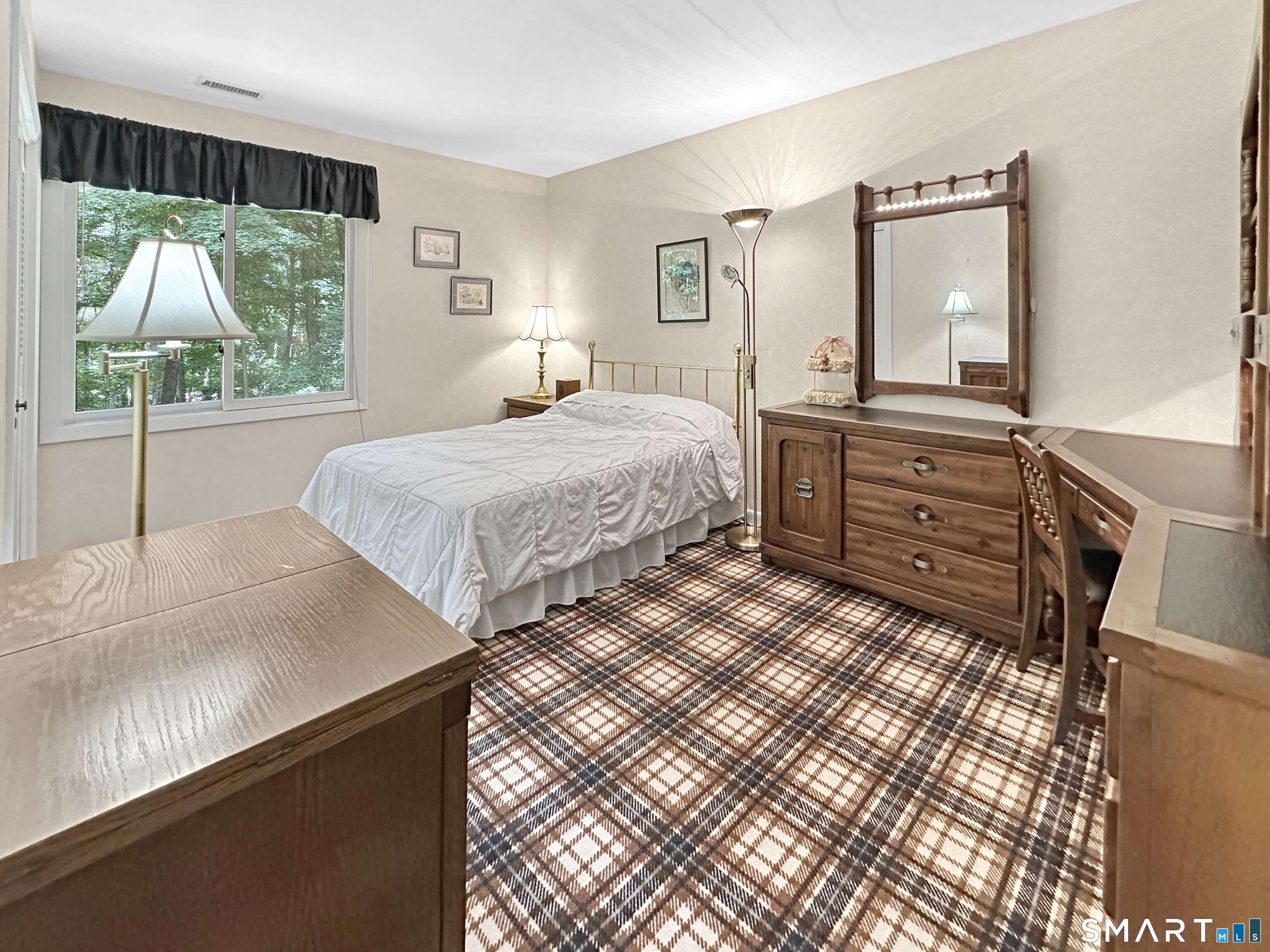 320 Summer Hill Road Madison, CT 06443 - Photo 30 of 40