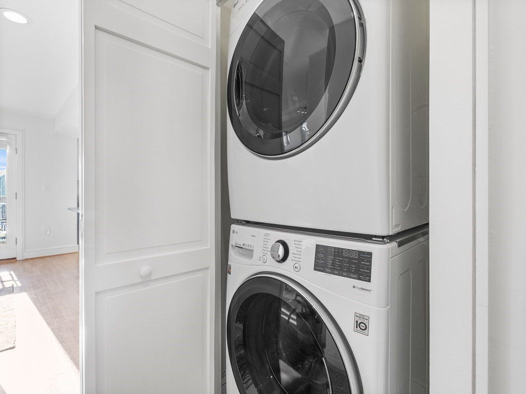 2 Boylston Street, Unit 4 Boston, MA 02130 - Photo 22 of 30 a utility room with dryer and washer