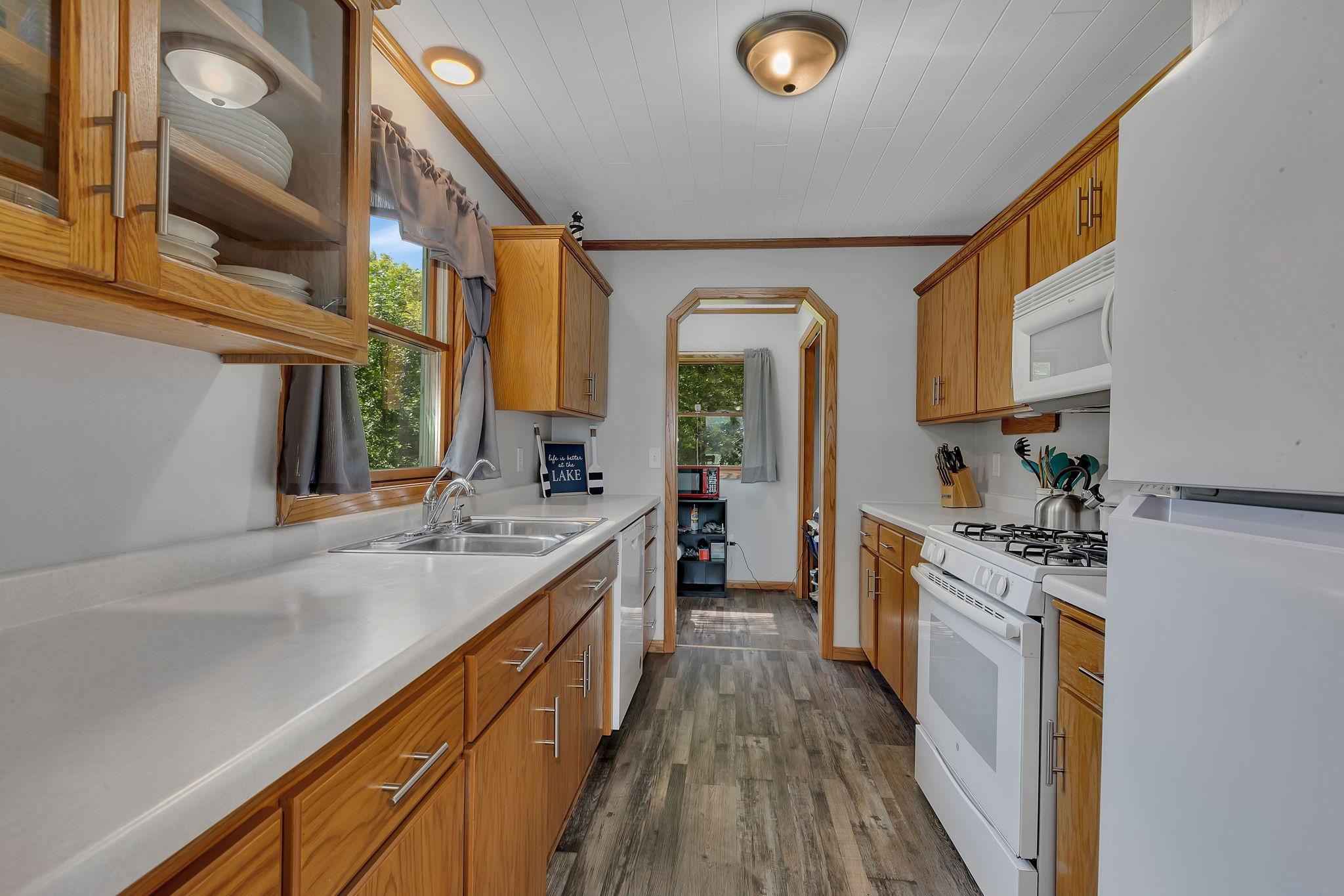 11980 West Lake Road Rice, MN 56367 - Photo 5 of 27