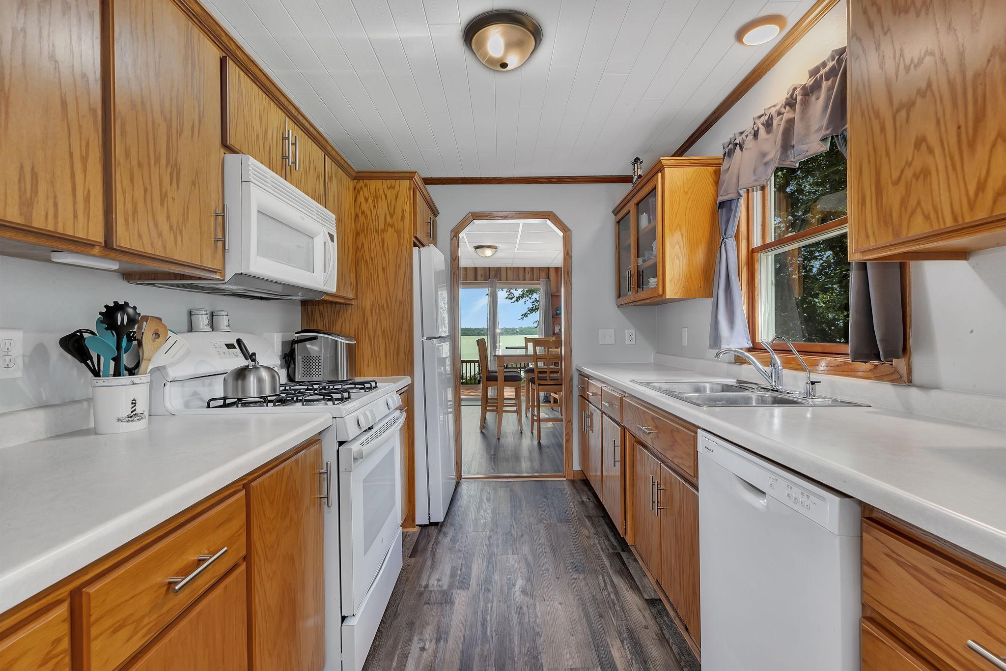 11980 West Lake Road Rice, MN 56367 - Photo 6 of 27