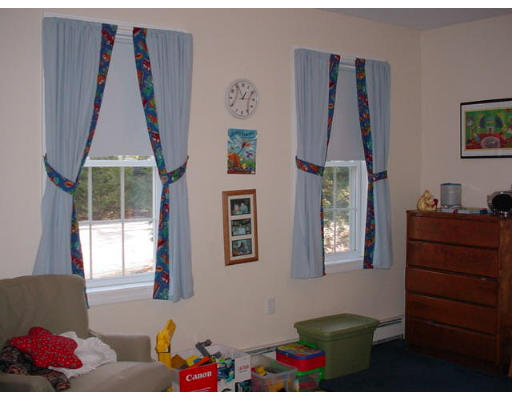 48 Barre Road Hubbardston, MA 01452 - Photo 9 of 9 Gallery Image 9