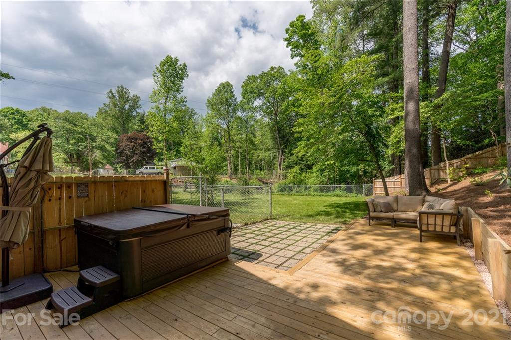 47 Fair Oaks Road, Unit A Arden, NC 28704 - Photo 22 of 23 Gallery Image 22