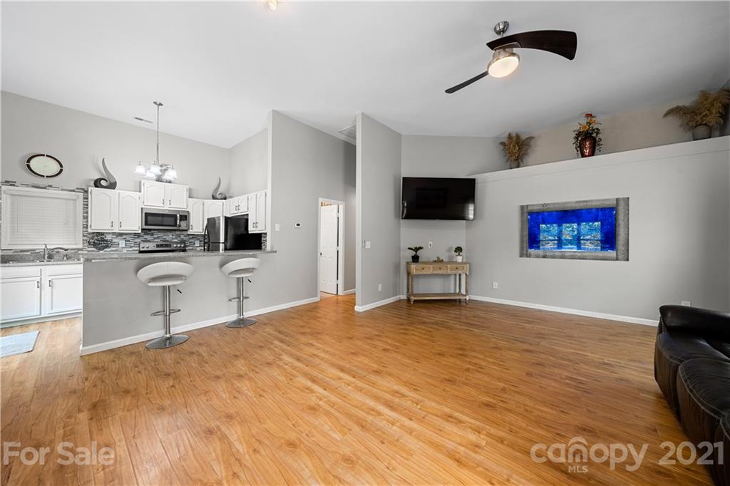 47 Fair Oaks Road, Unit A Arden, NC 28704 - Photo 6 of 23 Gallery Image 6