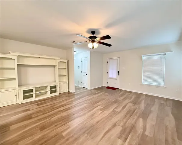 $1,850 | 18049 Bass Lake Trail, Ponchatoula, LA 70454