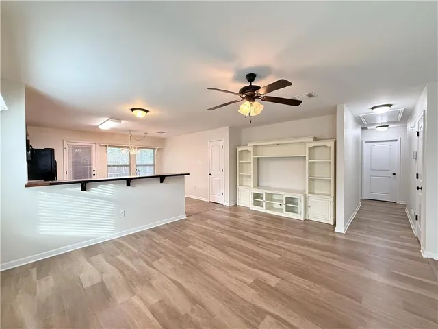 $1,850 | 18049 Bass Lake Trail, Ponchatoula, LA 70454