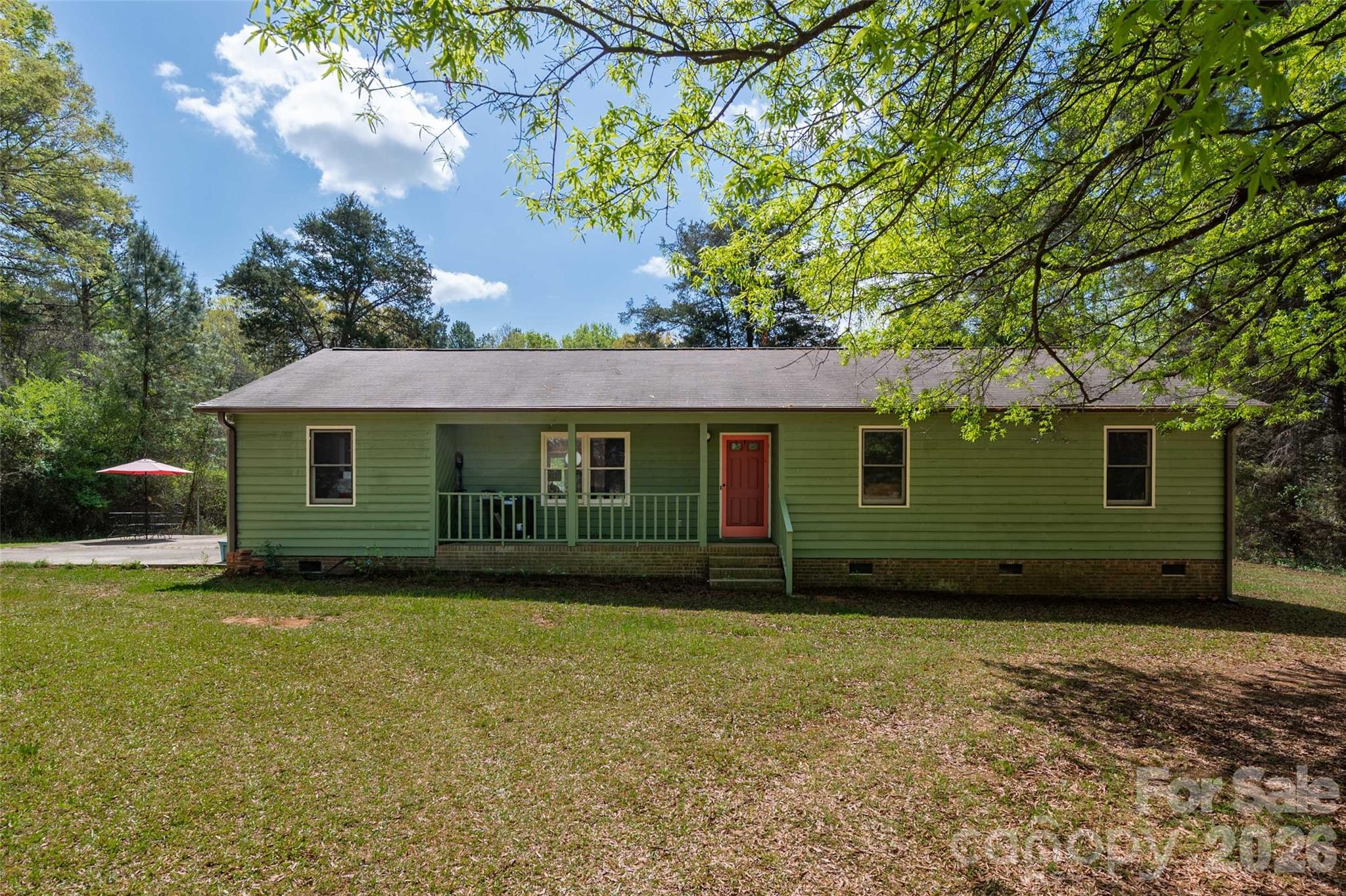 5219 New Town Road Waxhaw, NC 28173 - Photo 3 of 35 a view of a house with a yard