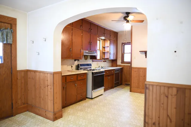 $113,377 | 418 8th Street, Red Wing, MN 55066