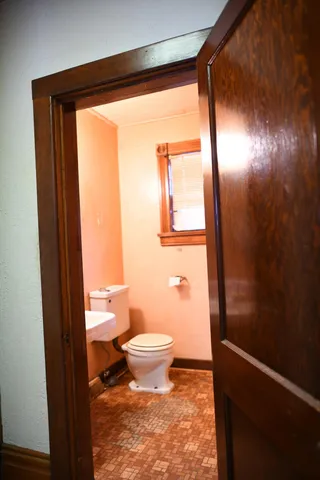 $113,377 | 418 8th Street, Red Wing, MN 55066