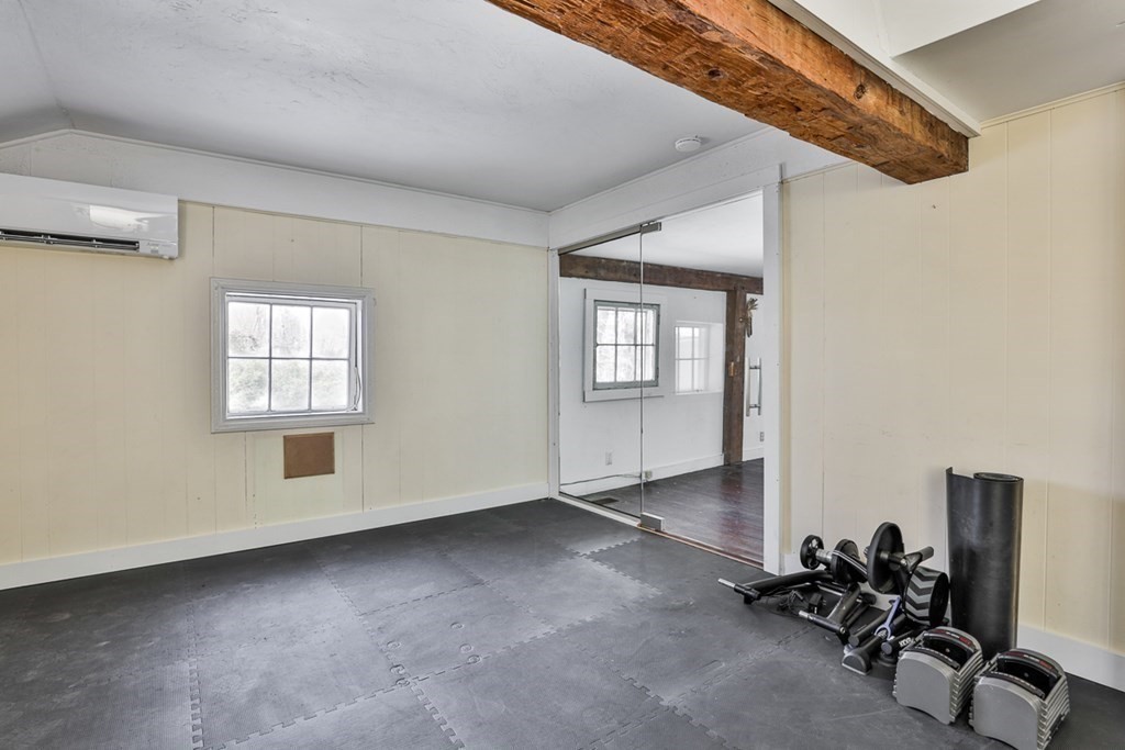 33 Wilder Road Bolton, MA 01740 - Photo 15 of 31