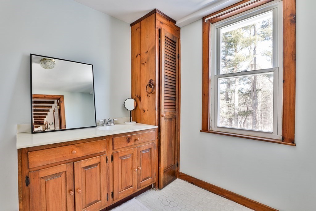 33 Wilder Road Bolton, MA 01740 - Photo 29 of 31