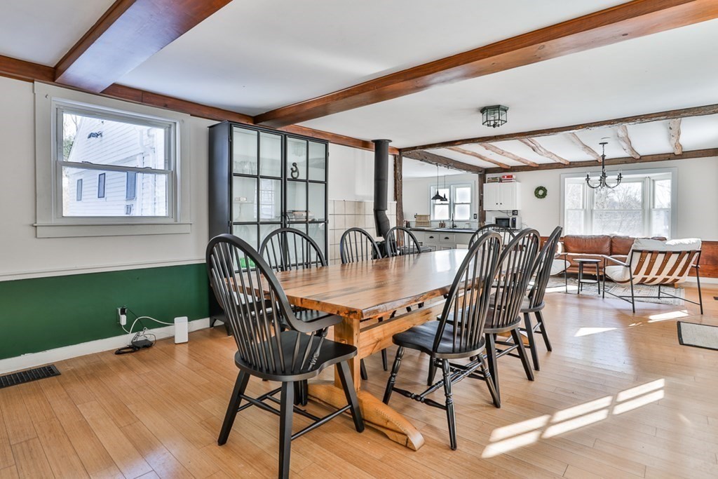 33 Wilder Road Bolton, MA 01740 - Photo 9 of 31