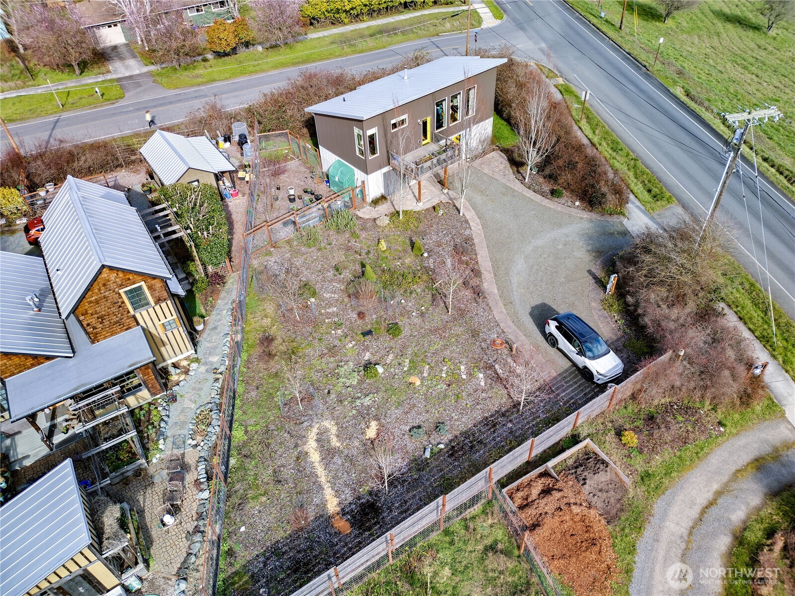 406 Discovery Road Port Townsend, WA 98368 - Photo 38 of 39