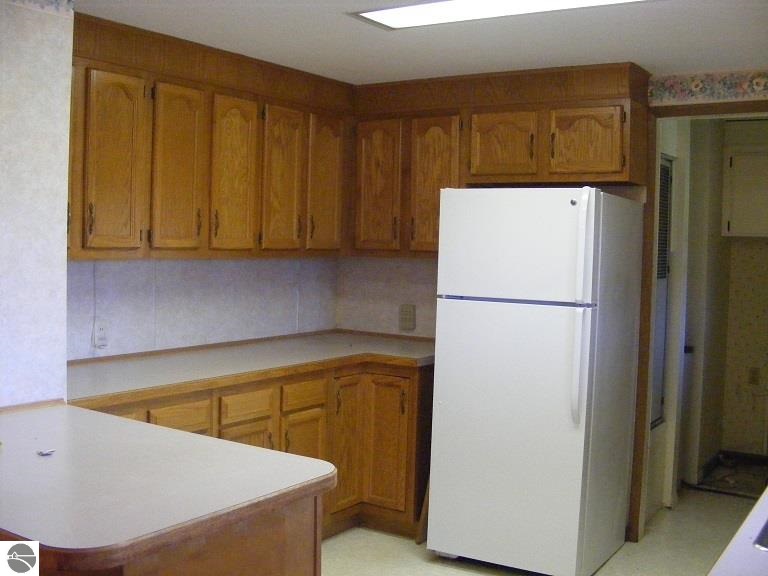 7755 Blackmer Road Carson City, MI 48811 - Photo 13 of 20 1790759-12.JPG