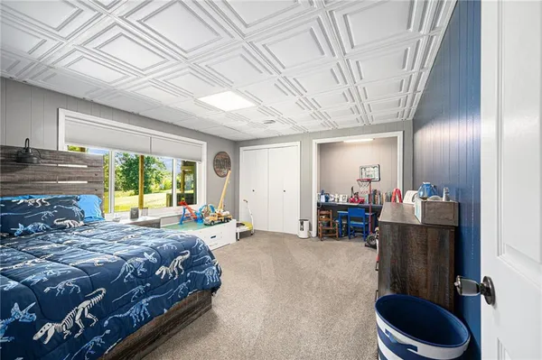 $487,500 | 37156 State Hwy Highway North, Barnard, MO 64423