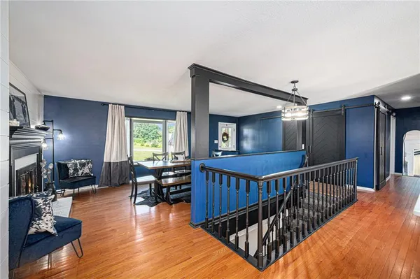 $487,500 | 37156 State Hwy Highway North, Barnard, MO 64423