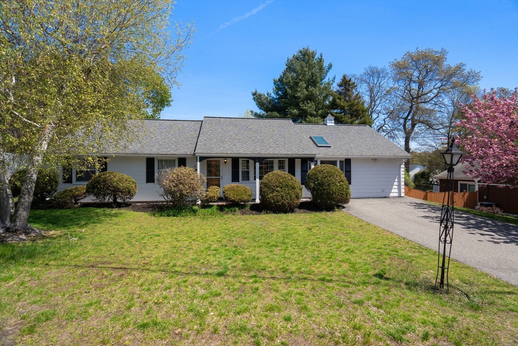 12 Theresa Road Stoneham, MA 02180 - Photo 1 of 26