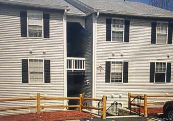 $2,300 | 1 Lexington Hills Road, Unit 7, Harriman, NY 10926