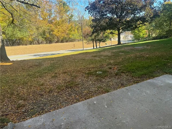 $2,300 | 1 Lexington Hills Road, Unit 7, Harriman, NY 10926