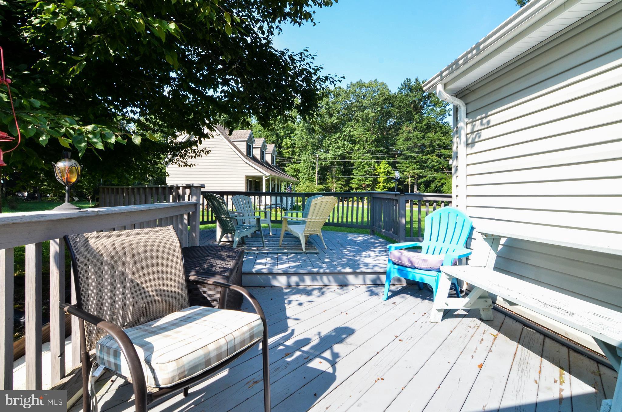 293 Chrystal Road Colonial Beach, VA 22443 - Photo 11 of 26 Multiple Level Decking