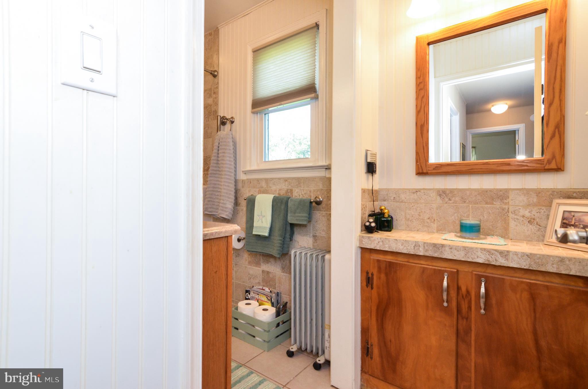 293 Chrystal Road Colonial Beach, VA 22443 - Photo 16 of 26 Full Bath